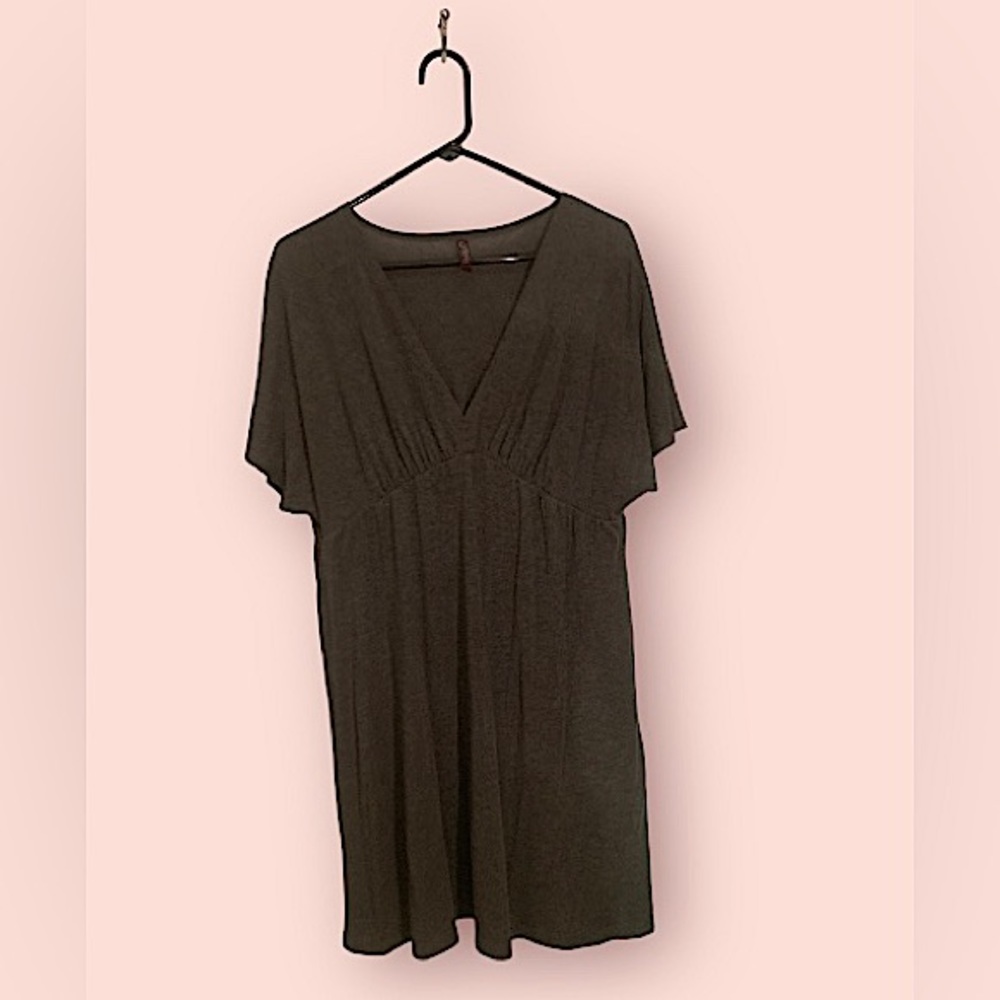 Old navy v neck dress, gray size M